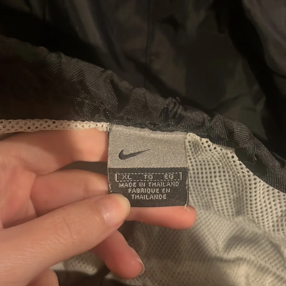 Nike Men’s Black Swim Trunks Size XL